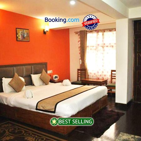 Hotel Kasturi Palace Darjeeling - Excellent Service Recommended מראה חיצוני תמונה