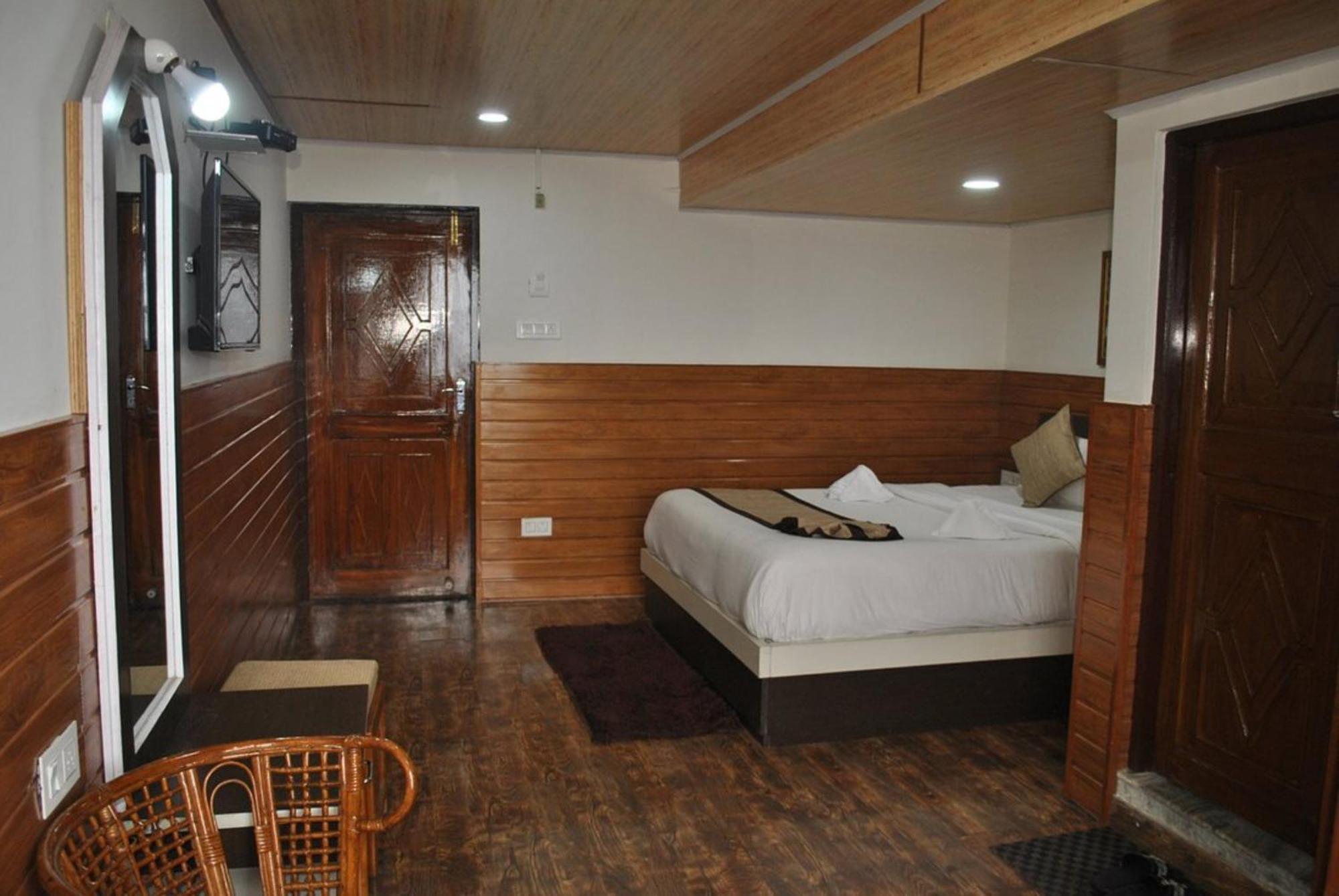 Hotel Kasturi Palace Darjeeling - Excellent Service Recommended מראה חיצוני תמונה