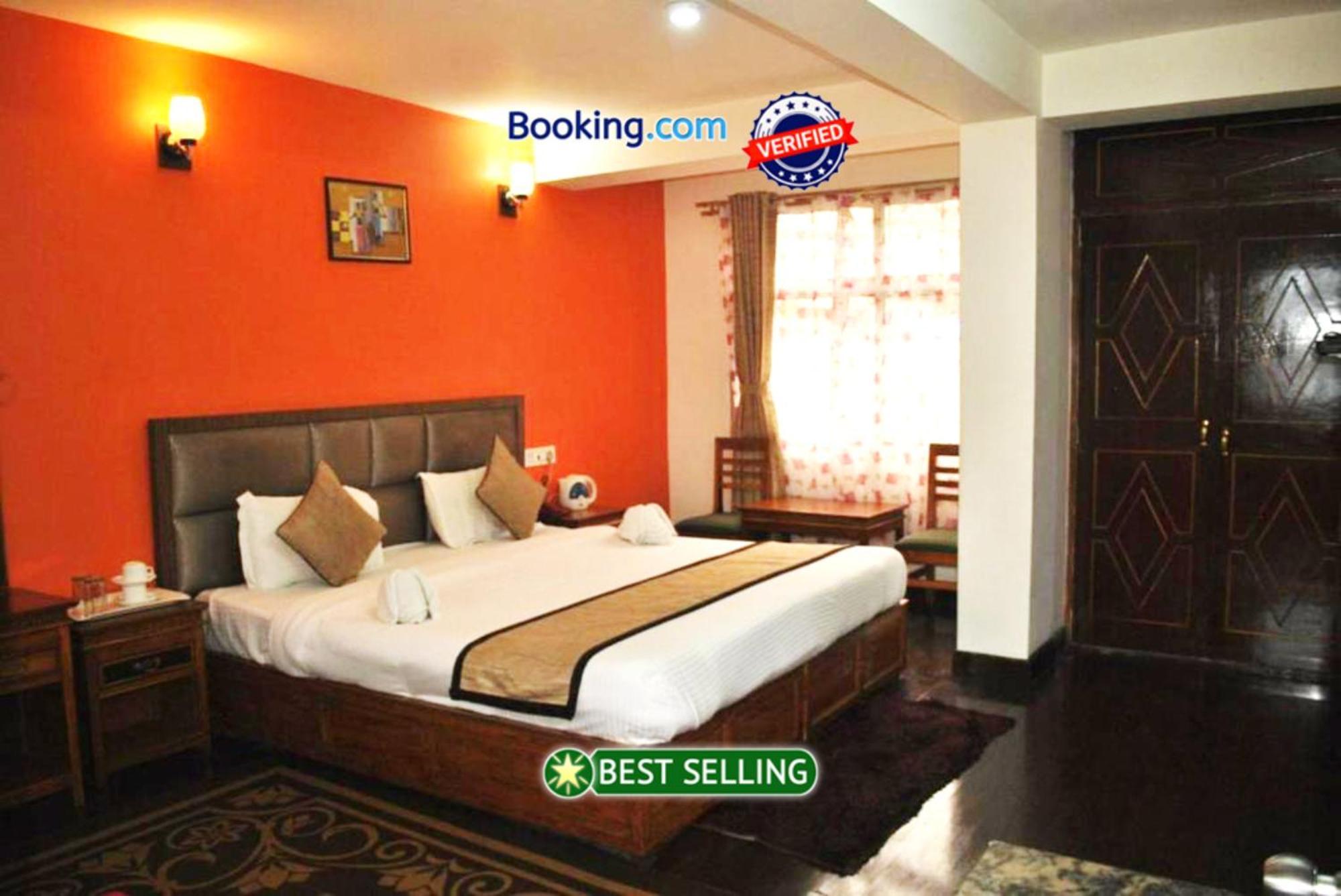 Hotel Kasturi Palace Darjeeling - Excellent Service Recommended מראה חיצוני תמונה